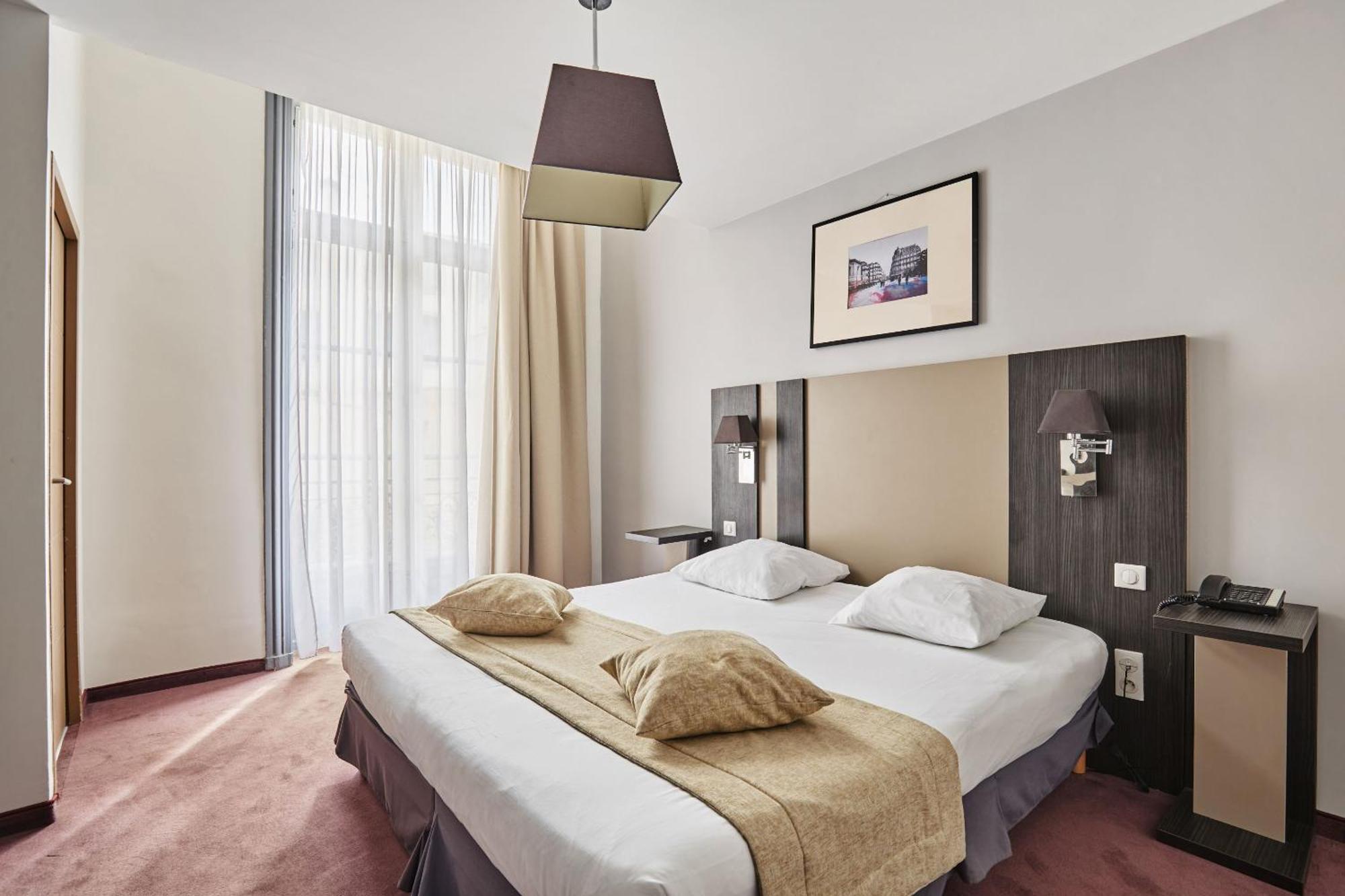 One-Bedroom Apartment,1652769904:JPEG